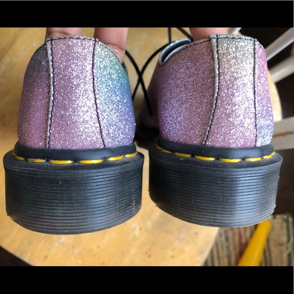Host Pick Iridescent Sparkly Dr. Martens Oxfords 6 - Picture 5 of 8